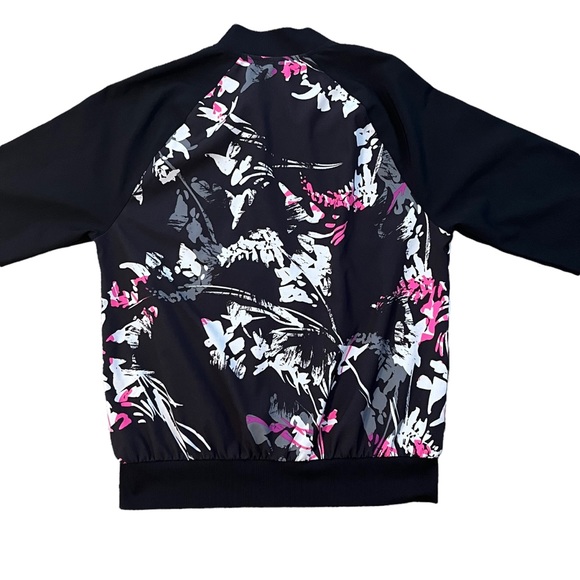 FABLETICS Bev Bomber Jacket Black with Pink Size Small - Picture 8 of 9